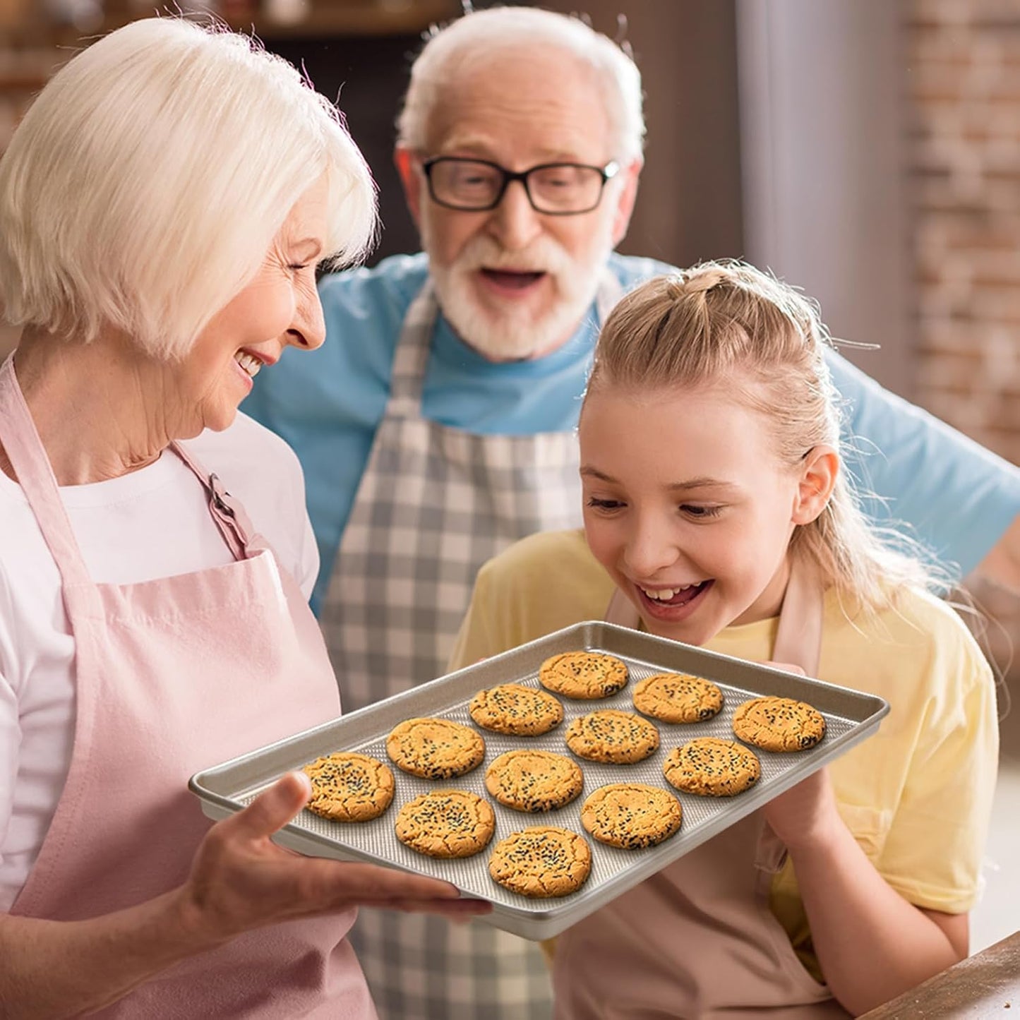 Baking Sheet Pan Set of 2, Cookie Sheets for Oven, Nonstick Half/Quarter/Jelly Roll Pans with Diamond Texture Pattern, 0.8mm Thick Heavy Duty Cookie Tray, Champagne Gold(17.5 * 11.8 * 1inch)