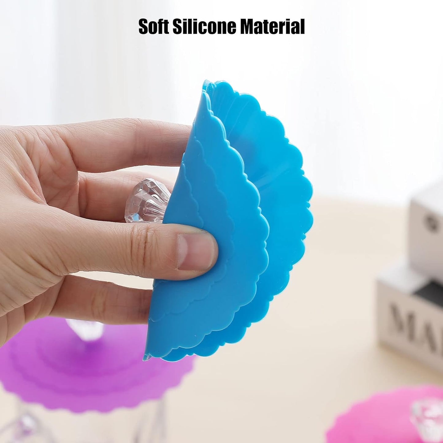 Silicone Cup Covers (Set of 4) ， Multicolored Silicone Lids for Mugs, Cups, Tea Pots,Flexible Mug Covers，Hot Cup Lids for Coffee & Tea