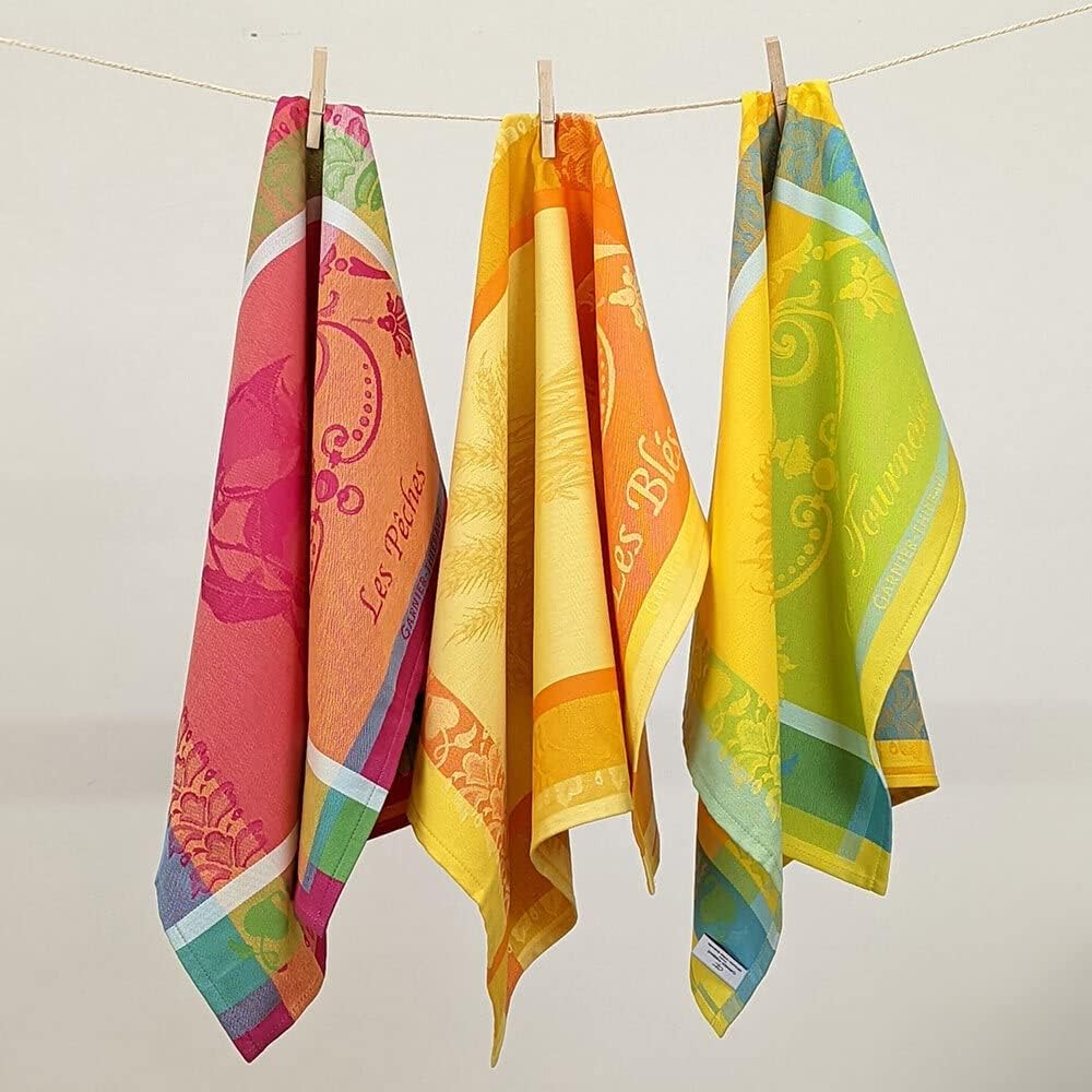Garnier Thiebaut Le Tournesol Soleil (The Yellow Sunflower) French Kitchen Towel 22"x30", Cotton, Jacquard