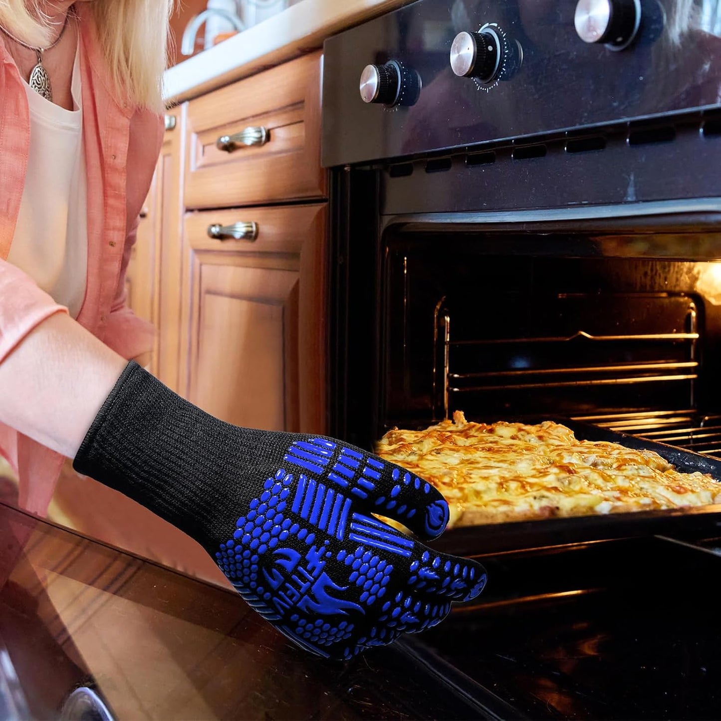 BBQ Gloves, Oven Gloves, Extreme Heat Resistant Barbecue Gloves, Silicone Non-Slip Oven Mitts, Kitchen Gloves for Cooking, Grilling, and Baking (Blue)