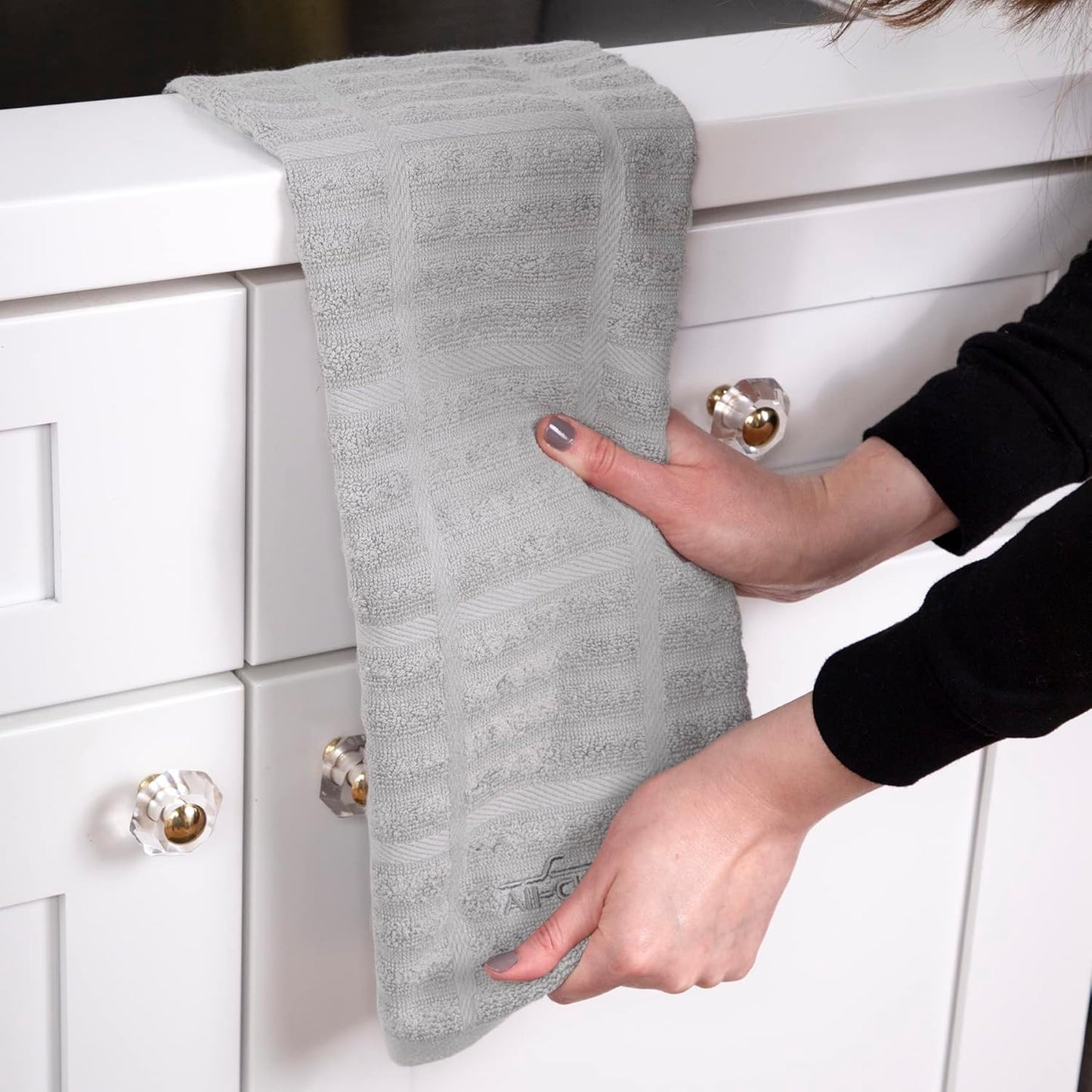 All-Clad Solid Kitchen Towels: Highly Absorbent, Super Soft Long Lasting - 100% Cotton, 17"x30" Tea Towels for Cleaning & Drying Dishes, Pans, Glassware, or Countertops, (2-Pack), Titanium Gray