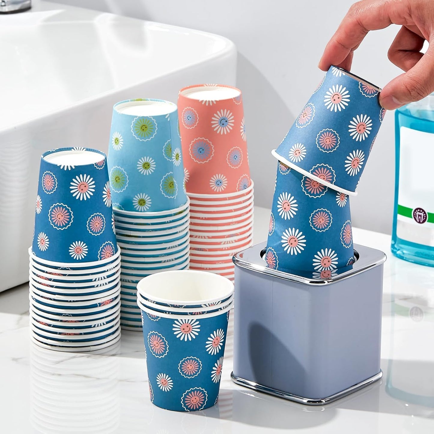 300 Pack 5 oz Paper Cups, Disposable Bathroom Cups, Small Mouthwash Cups, Hot/Cold Beverage Drinking Mini Cup for Party, Picnic, BBQ, Travel (Daisy)