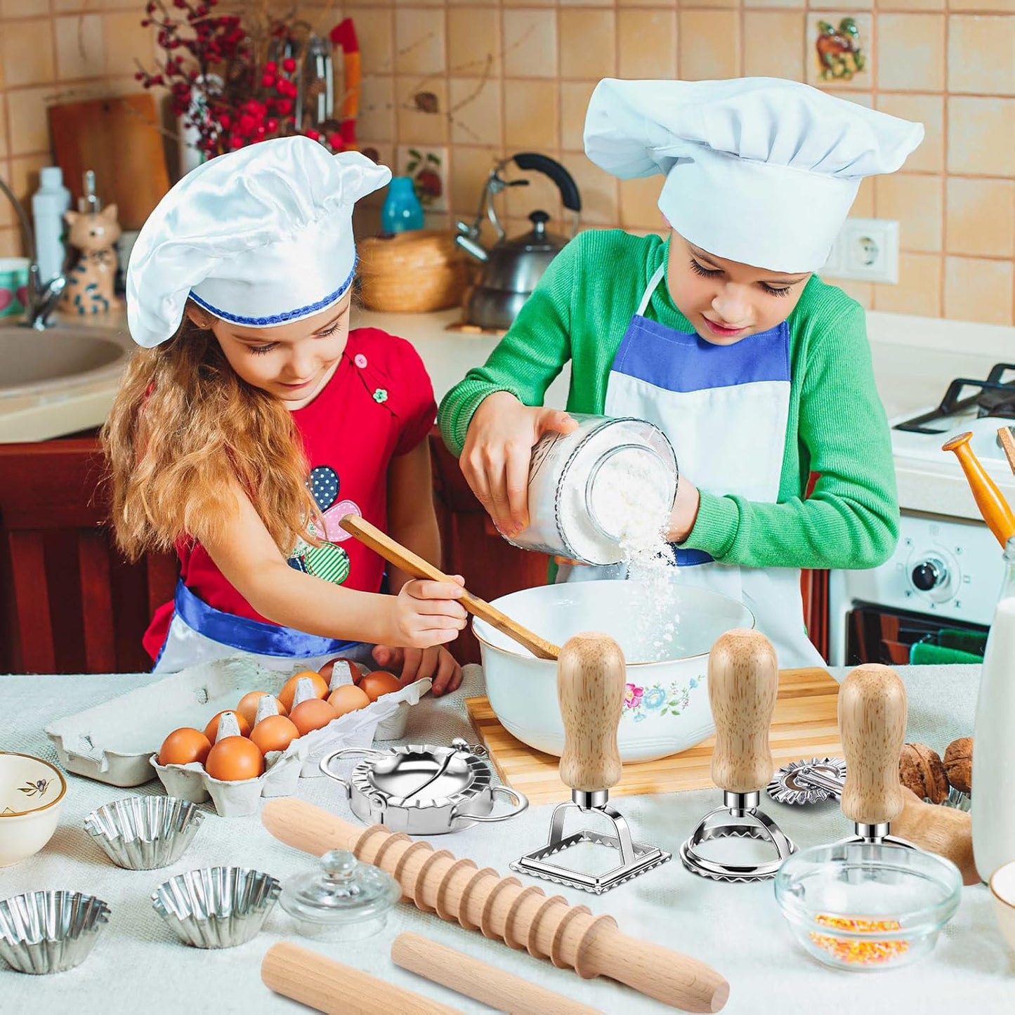 9 Pcs Gnocchi Pasta Making Tools kit - Gnocchi Board, Pasta Cutter, Ravioli Stamp, Wood Threaded Pasta Roller Pin Set, Noodle and Dumplings Maker, Homemade Kitchen Gift for Pasta Lovers