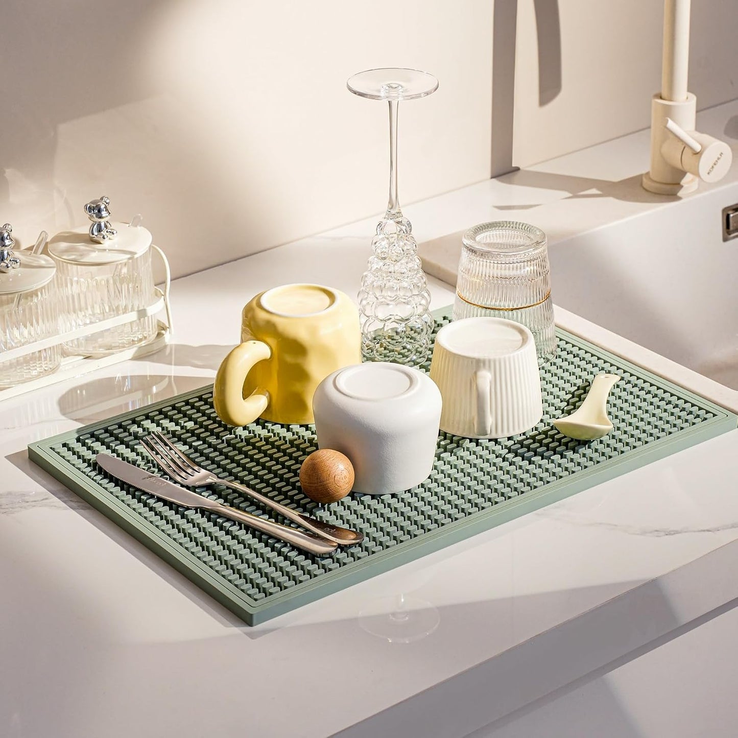 dish drying mat - 18" x 12" Green silicone drying mat , kitchen counter dish drying mats,rubber dish drying mat, Applies to bar mat、coffee mat