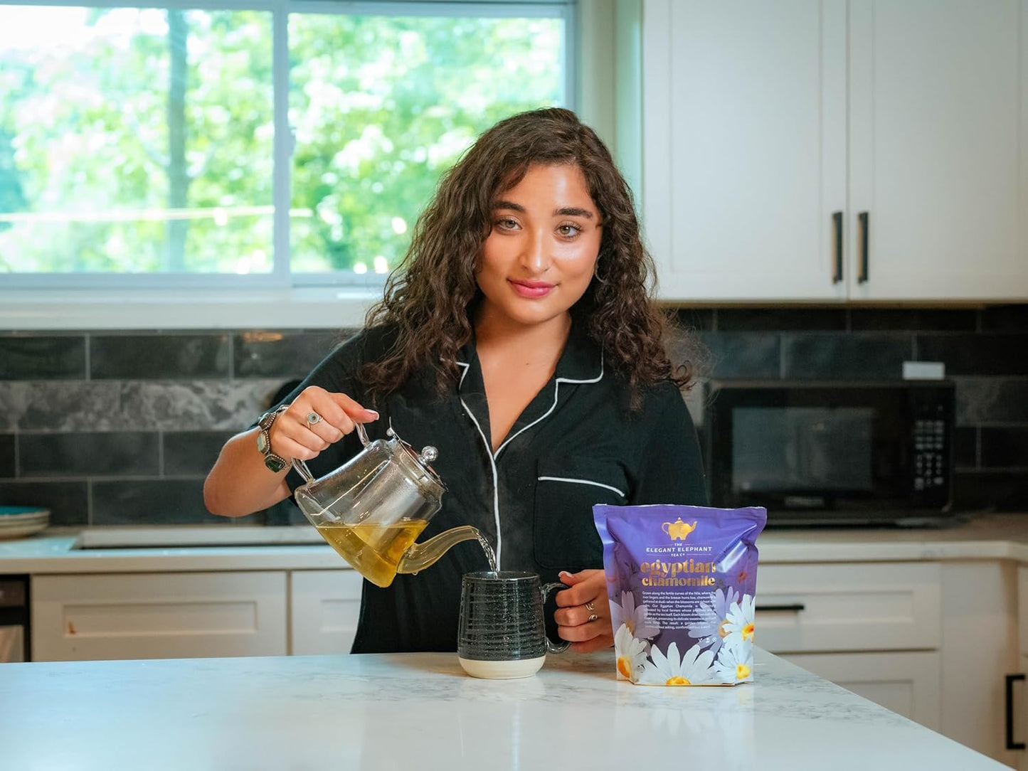 Egyptian Chamomile Tea, Organic Loose Leaf Herbal Tea – Cozy, Calming – Supports Stress Relief, Relaxation & Sleep – 4 oz Resealable Bag (Makes 50 Cups) – The Elegant Elephant