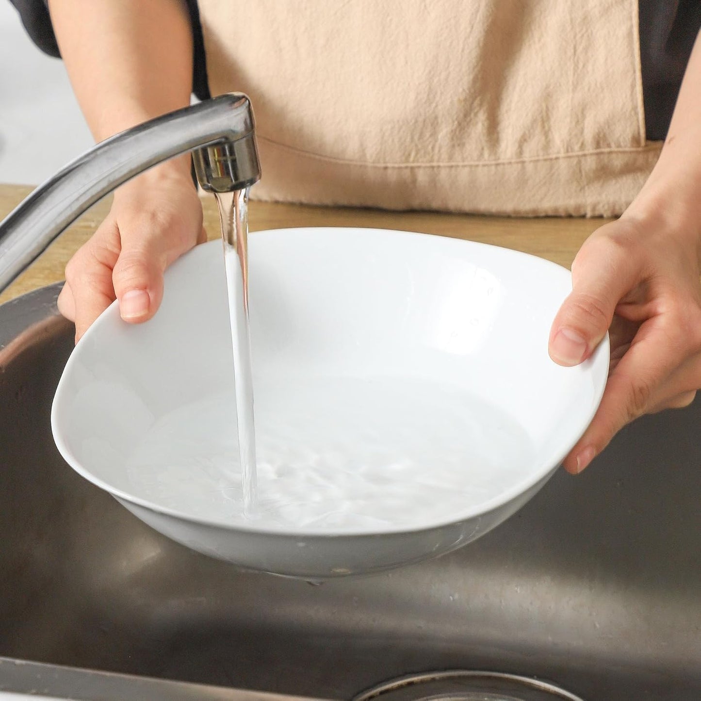 fMBB 4pcs Large Pasta Bowls, 35 OZ Porcelain Deep Dinner Plates, Big Salad Bowls Set, House-warming Dinnerware, Dishwasher, Microwave, Oven Safe