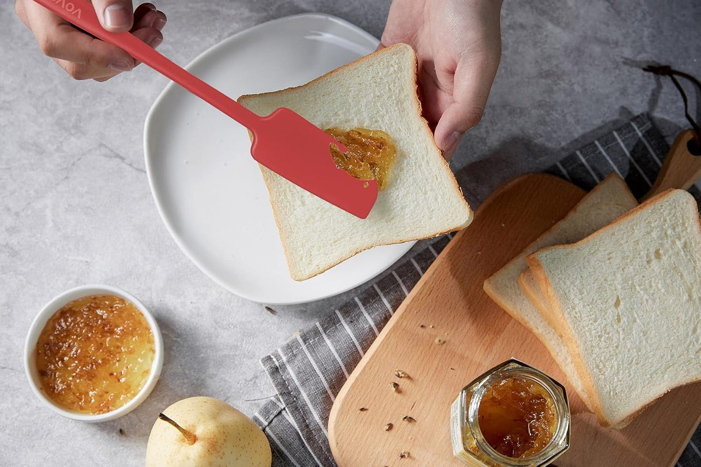 3-Pack Silicone Jar Spatulas, Vovoly Small Seamless Design Rubber Scraper with Stainless Steel Core, Heat Resistant and Non-Stick Mini Spatula for Jars and Blenders, BPA Free,11 IN, Assorted color